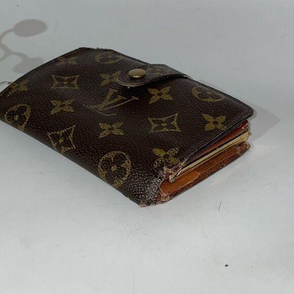 Authentic Louis Vuitton Monogram Kisslock Wallet - Picture 5 of 13